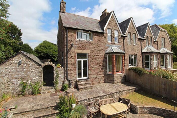 3 Bedroom Semi-Detached House For Sale In Llanhamlach, Brecon, LD3