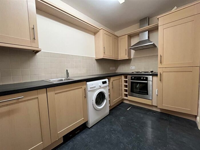 2 Bedroom Flat To Rent In Webber Street, London, SE1