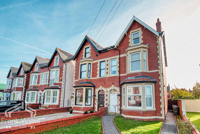 2 Bedroom Flat To Rent In Lake Road, Lytham St Annes, Lancashire, FY8