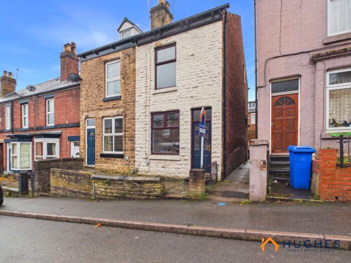 3 Bedroom End Terrace House For Sale In Wood Road, Hillsborough, Sheffield, S6