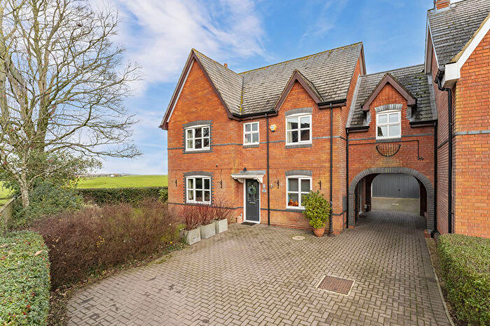 5 Bedroom Link Detached House For Sale In Hall Close, Naseby, NN6