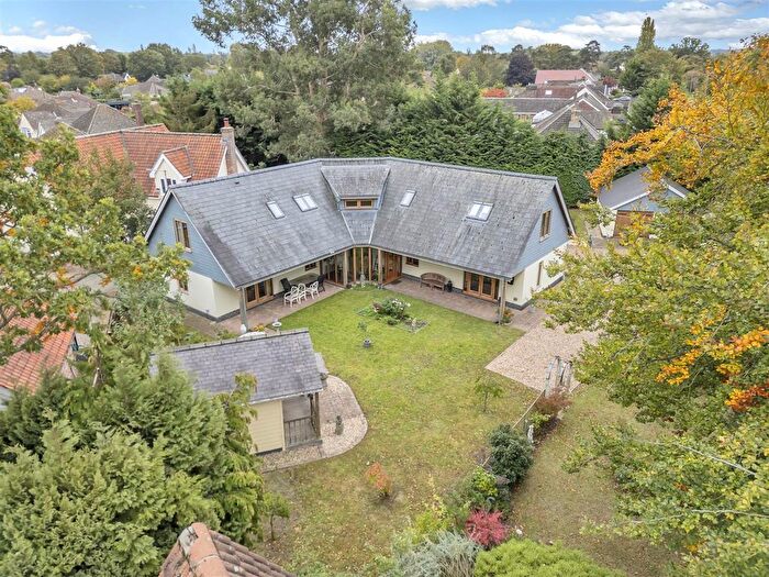 4 Bedroom Detached House For Sale In Thurston Road, Great Barton, IP31