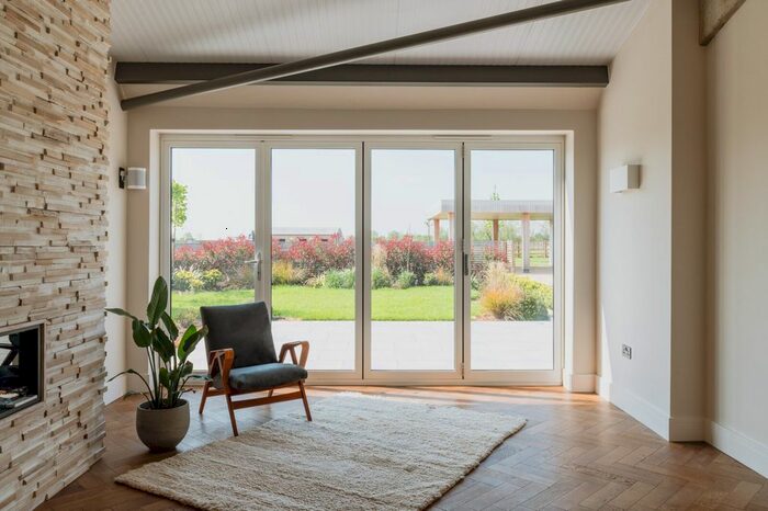 5 Bedroom Semi-Detached House For Sale In For Sale: Oak Apple Barn, Hogshaw, Buckinghamshire, MK18