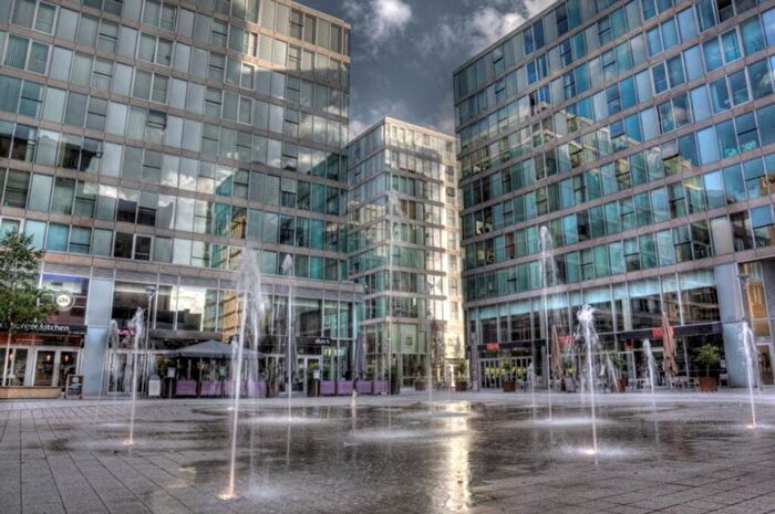 1 Bedroom Flat To Rent In Mortimer Square, Milton Keynes, MK9