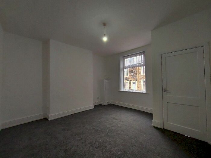 2 Bedroom Terraced House To Rent In West Street, Nelson, BB9