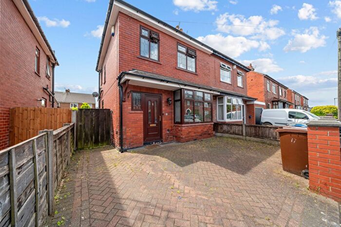 3 Bedroom Semi-Detached House For Sale In Wolmer Street, Ashton-In-Makerfield, WN4