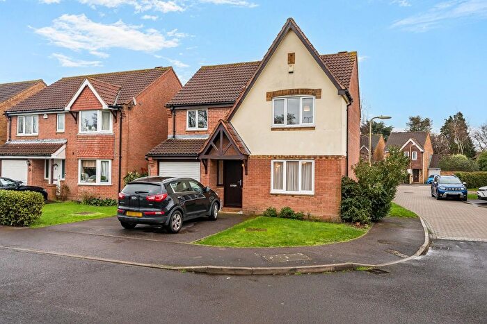 4 Bedroom Detached House To Rent In Old Copse Road, Havant, PO9