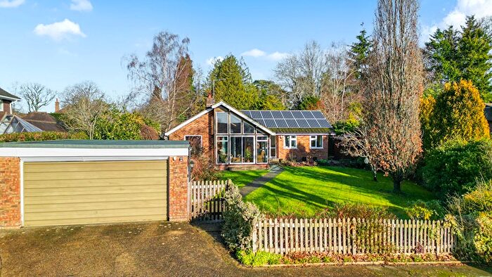 4 Bedroom Detached Bungalow For Sale In Corseley Road, Groombridge, TN3