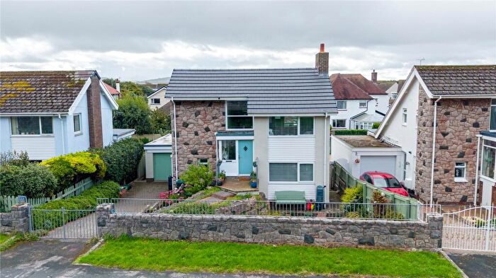 2 Bedroom Detached House For Sale In Abbey Road, Llandudno, Conwy, LL30