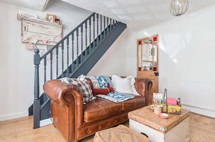 2 Bedroom Terraced House For Sale In Bread Street, Warminster, BA12