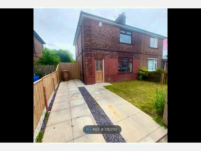3 Bedroom Semi-Detached House To Rent In Wood Street, St Helens, WA9