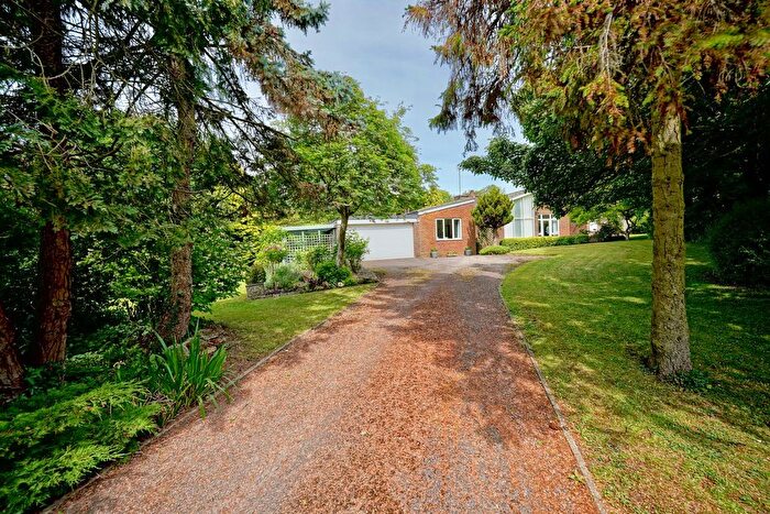 4 Bedroom Detached House For Sale In The Pentelows, Covington, PE28