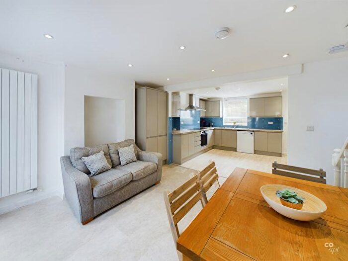 5 Bedroom Terraced House To Rent In Newmarket Road, Brighton, BN2