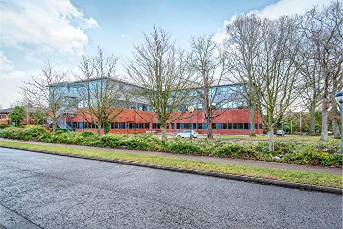 1 Bedroom Flat To Rent In Harvest Crescent, Fleet, GU51