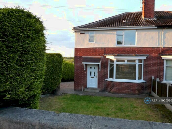 3 Bedroom Semi-Detached House To Rent In West Bawtry Road, Rotherham, S60