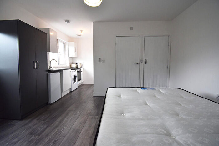 Studio To Rent In Daventry Road, Coventry, CV3