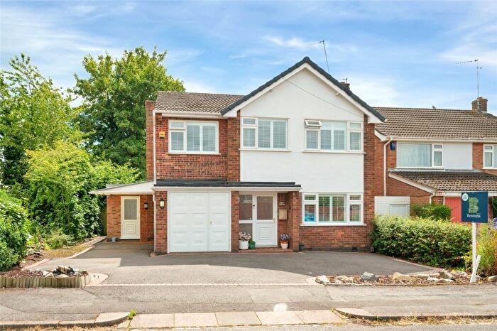 4 Bedroom Detached House For Sale In Priory Road, Loughborough, Leicestershire, LE11