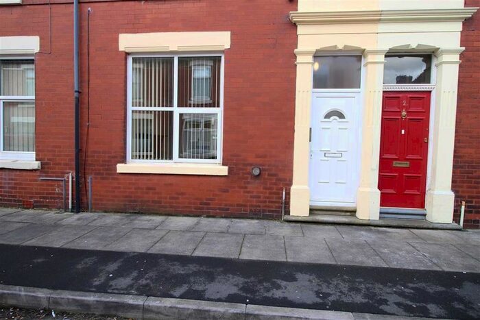 1 Bedroom Flat To Rent In Bulmer Street, Ashton-On-Ribble, Preston PR2
