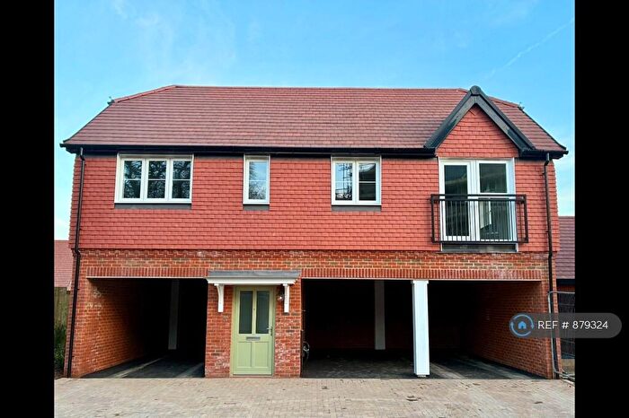 2 Bedroom Detached House To Rent In Barberry Road, High Wycombe, HP10