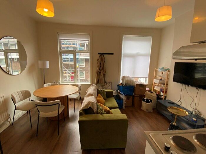 2 Bedroom Flat To Rent In Hornsey Road, London, N19