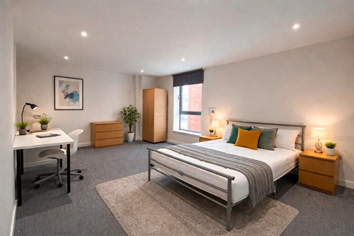 2 Bedroom Apartment To Rent In West One Peak, Cavendish Street, Sheffield, S3