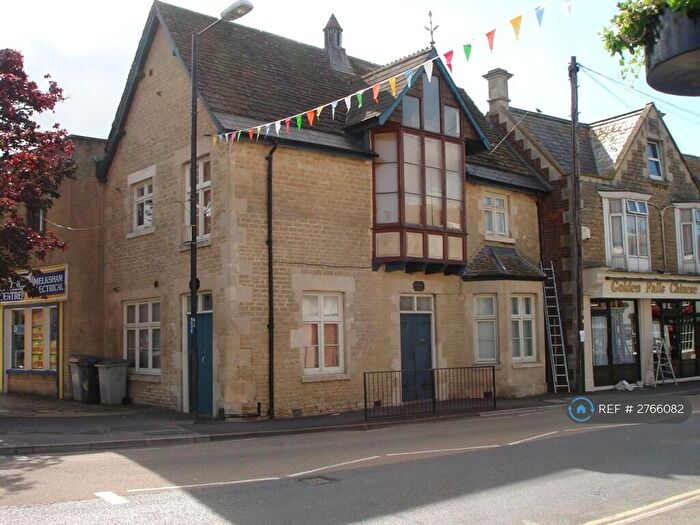 1 Bedroom Flat To Rent In King Street, Melksham, SN12