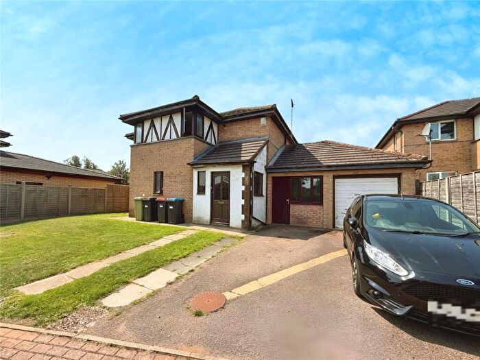 6 Bedroom Detached House For Sale In Trubys Garden, Coffee Hall, Milton Keynes, MK6