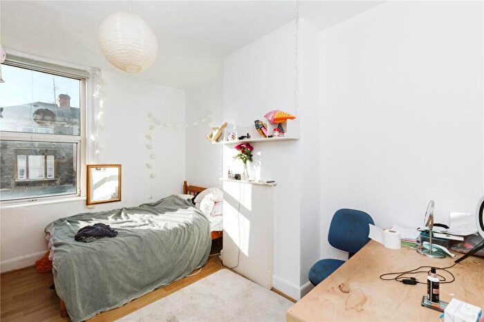 4 Bedroom Maisonette To Rent In Cheltenham Road, St Andrews, Bristol, BS6