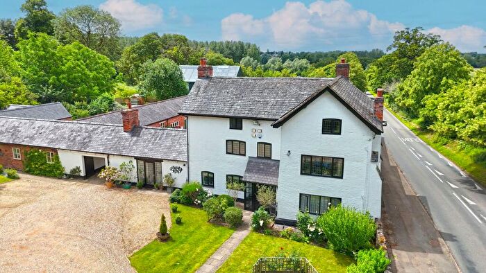 2 Bedroom Flat For Sale In Gaulby Lane, Stoughton, LE2