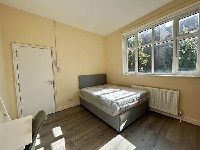 Property To Rent In Woodberry Grove, London, N4