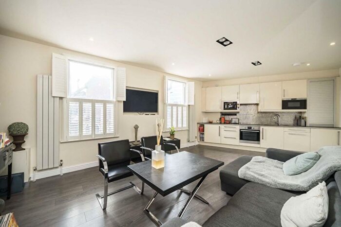 1 Bedroom Flat To Rent In King Street, Hammersmith, W6