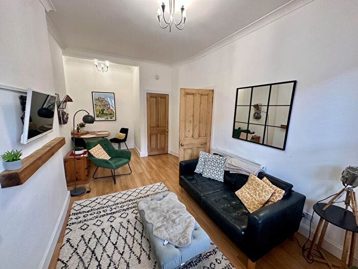 1 Bedroom Flat For Sale In Duff Street, Edinburgh, EH11