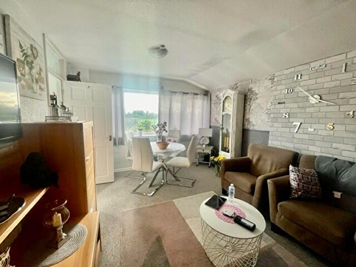 1 Bedroom Bungalow To Rent In Martello Close, Alverstoke, PO12