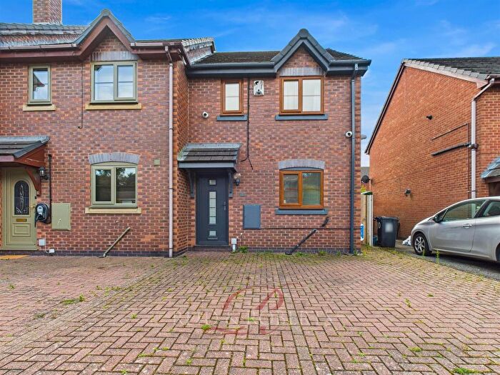 2 Bedroom End Of Terrace House For Sale In Maes Alarch, Rhewl, CH8