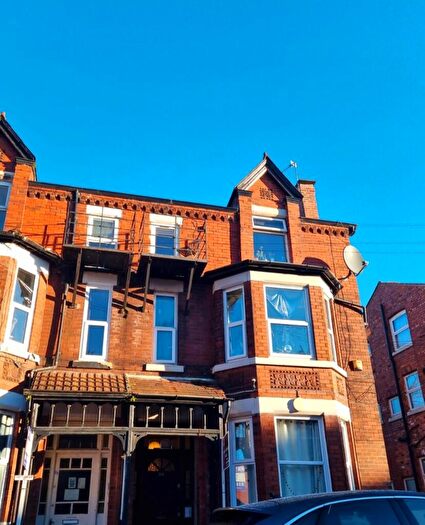 1 Bedroom Flat For Sale In Clarendon Road, Manchester, M16