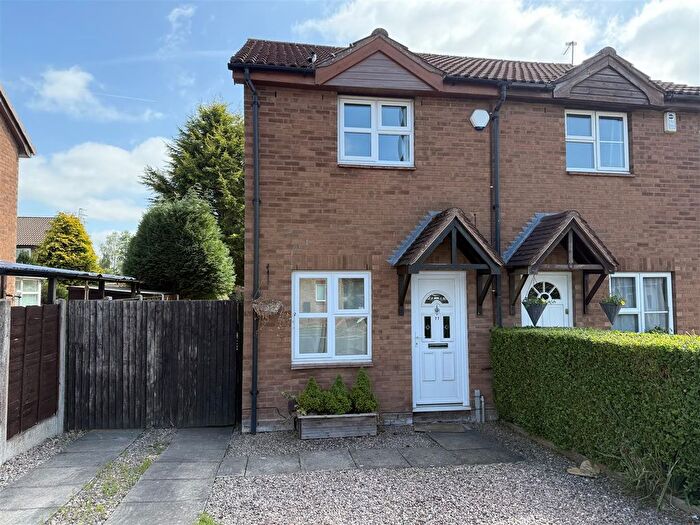 2 Bedroom Semi-Detached House To Rent In Leybourne Crescent, Wolverhampton, WV9