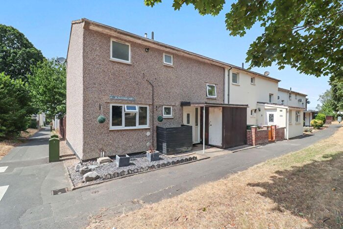 3 Bedroom End Terrace House For Sale In Fountains Garth, Bracknell, RG12