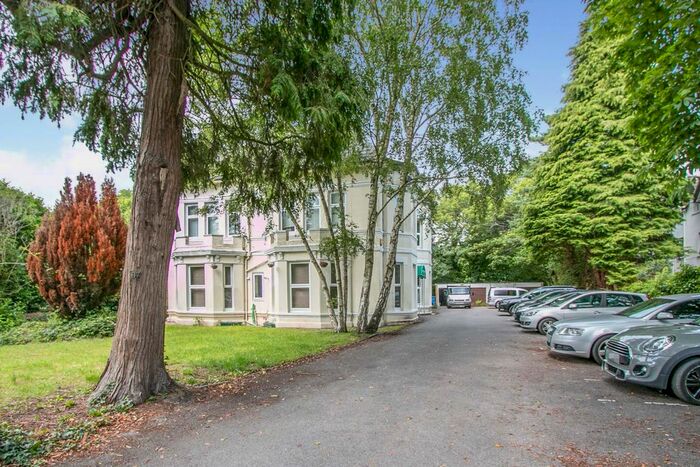 1 Bedroom Flat To Rent In Lansdowne Road, Bournemouth, BH1