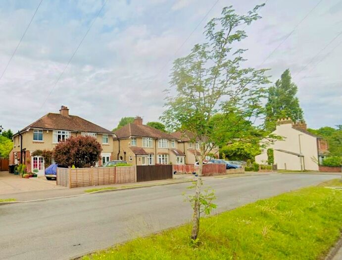 3 Bedroom Semi-Detached House To Rent In Old Marston, Oxford, OX3