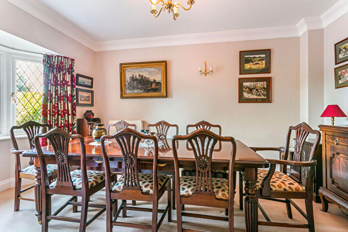6 Bedroom Detached House For Sale In Miller Place, Gerrards Cross, SL9