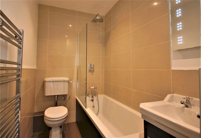 1 Bedroom Flat To Rent In West Street, Brighton, BN1