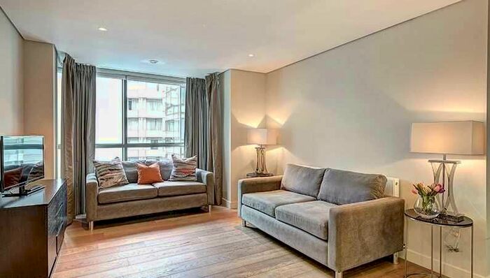 2 Bedroom Flat To Rent In Merchant Square East, London, W2