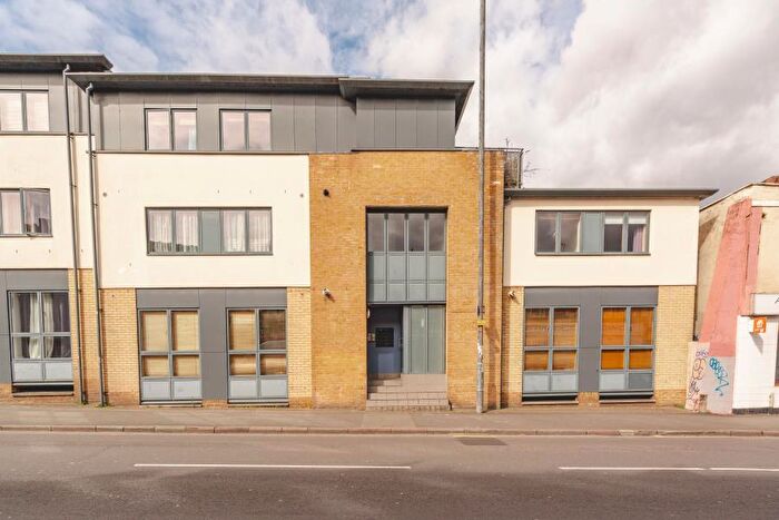 1 Bedroom Apartment To Rent In Compass House - Bedminster, BS3