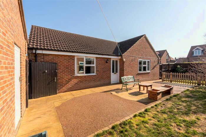 2 Bedroom Detached Bungalow For Sale In St Andrews Court, Rillington, Malton, YO17