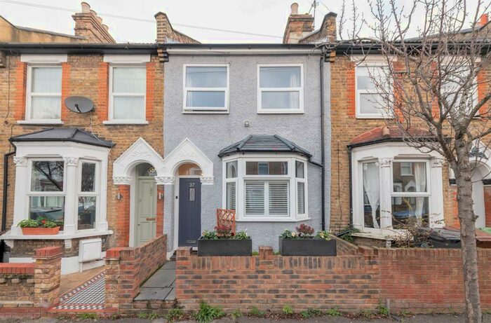 4 Bedroom Terraced House To Rent In Lancaster Road, Walthamstow, E17