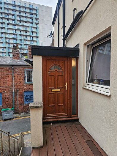 1 Bedroom Flat To Rent In Booth Street, Salford, M3