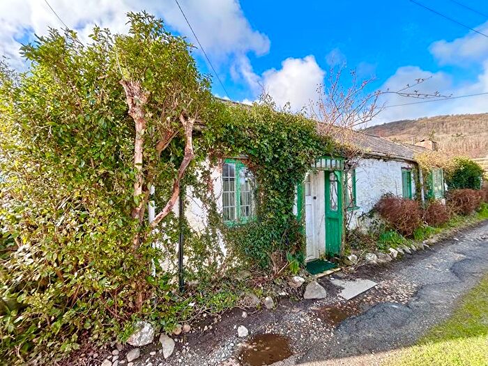 3 Bedroom Cottage For Sale In Rowen, Conwy, LL32