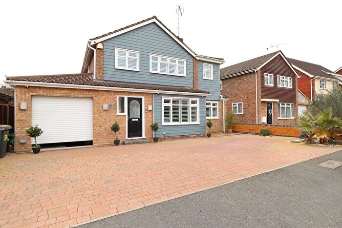 5 Bedroom Detached House For Sale In Shakespeare Avenue, Rayleigh, SS6