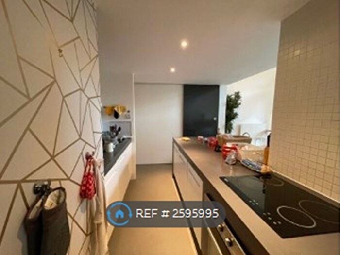 1 Bedroom Flat To Rent In The Collegiate, Liverpool, L6