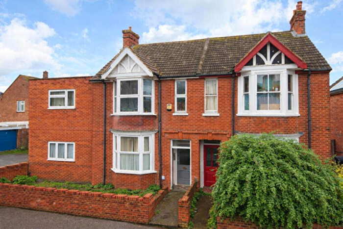 1 Bedroom Apartment To Rent In Oxford Roac, Canterbury, CT1